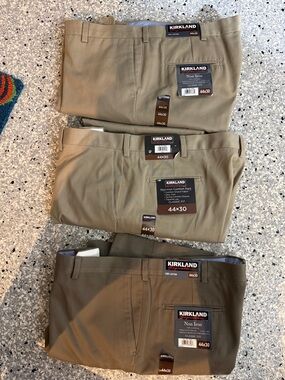 Kirkland Signature Men's Chino Pants in Tan (3 Pack)
